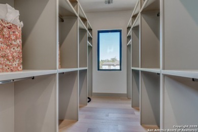 Welcome to 105 JE Hamilton, a stunning residence that offers on Vaaler Creek Golf Club in Texas - for sale on GolfHomes.com, golf home, golf lot