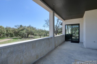Welcome to 105 JE Hamilton, a stunning residence that offers on Vaaler Creek Golf Club in Texas - for sale on GolfHomes.com, golf home, golf lot