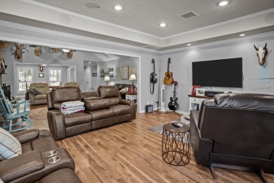 LAKEFRONT BEAUTY - SPRING CREEK COUNTRY CLUB! on Spring Creek Country Club in Texas - for sale on GolfHomes.com, golf home, golf lot