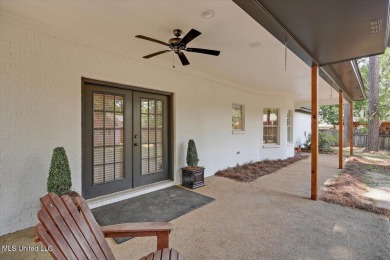 Welcome to 430 Bay Pointe Circle!  This golf course community is on Bay Pointe Golf and Resort in Mississippi - for sale on GolfHomes.com, golf home, golf lot