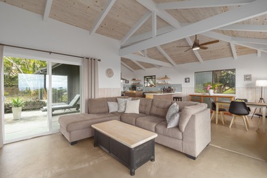 Discover the perfect blend of modern upgrades and island living on Discovery Harbour Golf Course in Hawaii - for sale on GolfHomes.com, golf home, golf lot