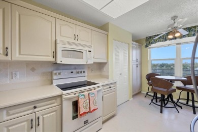 Welcome to The Woods at Pinebrook building #17. This gem is on Pinebrook/Ironwood Golf Course in Florida - for sale on GolfHomes.com, golf home, golf lot