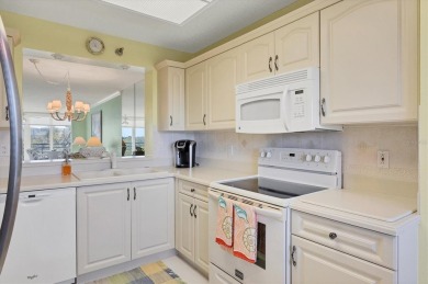 Welcome to The Woods at Pinebrook building #17. This gem is on Pinebrook/Ironwood Golf Course in Florida - for sale on GolfHomes.com, golf home, golf lot