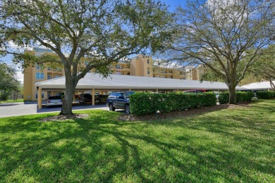 Welcome to The Woods at Pinebrook building #17. This gem is on Pinebrook/Ironwood Golf Course in Florida - for sale on GolfHomes.com, golf home, golf lot