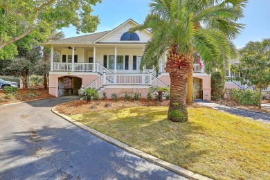 Nicely updated townhome near the Links Golf Course sold fully on Wild Dunes Harbor Golf Resort in South Carolina - for sale on GolfHomes.com, golf home, golf lot