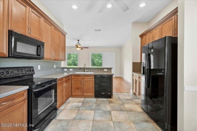 Motivated Sellers are offering a $5000 credit at closing for on Slammer and Squire Golf Course in Florida - for sale on GolfHomes.com, golf home, golf lot