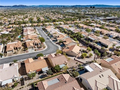 L-O-C-A-T-I-O-N!!! Welcome to 2009 Emery Street. This Home is on Highland Falls Golf Club in Nevada - for sale on GolfHomes.com, golf home, golf lot