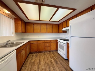 Large lot In the heart of Fort Mohave, close to Walmart, schools on Desert Lakes Golf Course in Arizona - for sale on GolfHomes.com, golf home, golf lot