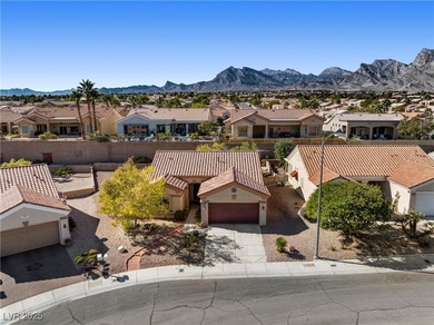 L-O-C-A-T-I-O-N!!! Welcome to 2009 Emery Street. This Home is on Highland Falls Golf Club in Nevada - for sale on GolfHomes.com, golf home, golf lot