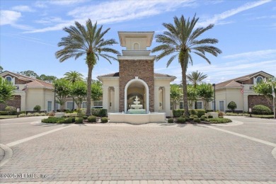 Motivated Sellers are offering a $5000 credit at closing for on Slammer and Squire Golf Course in Florida - for sale on GolfHomes.com, golf home, golf lot