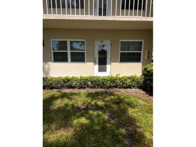 Welcome to 84 Crooked Tree Lane in beautiful Vero Beach! Located on The American Golf Club in Florida - for sale on GolfHomes.com, golf home, golf lot