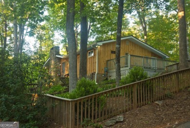 Cozy, private 3/2.5 home. Open floor plan. Recently renovated on Rabun Golf Club in Georgia - for sale on GolfHomes.com, golf home, golf lot