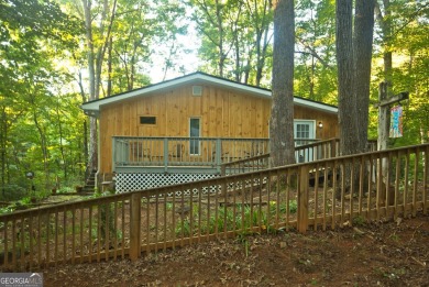 Cozy, private 3/2.5 home. Open floor plan. Recently renovated on Rabun Golf Club in Georgia - for sale on GolfHomes.com, golf home, golf lot