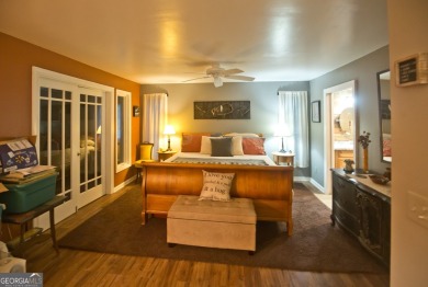 Cozy, private 3/2.5 home. Open floor plan. Recently renovated on Rabun Golf Club in Georgia - for sale on GolfHomes.com, golf home, golf lot