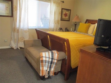 BEAUTIFUL, VERY SPACIOUS CORNER UNIT OFFERING ABUNDANT NATURAL on Sunrise Lakes Phase III in Florida - for sale on GolfHomes.com, golf home, golf lot