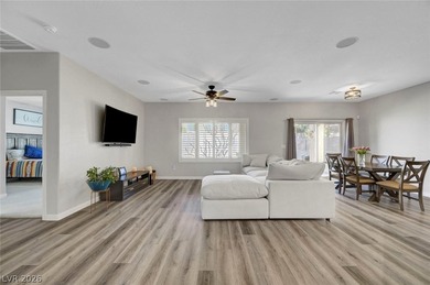 Beautiful tastefully remodeled 3 bed 2 bath w/den single story on Revere Golf Club in Nevada - for sale on GolfHomes.com, golf home, golf lot