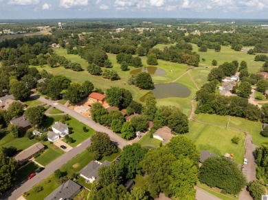 Discover this beautiful home nestled in the prestigious Mayfield on Mayfield-Graves Country Club in Kentucky - for sale on GolfHomes.com, golf home, golf lot