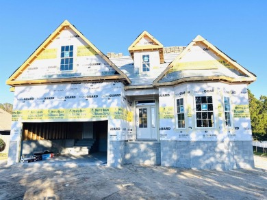 This beautiful 4-bedroom, 3-bathroom home in the Aberdeen Golf on Aberdeen Golf and Country Club in South Carolina - for sale on GolfHomes.com, golf home, golf lot