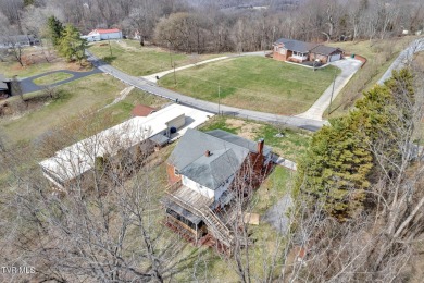 Motivated Sellers!! This 4 bed, 2 bath residence boasts a host on Crocketts Ridge Golf Club in Tennessee - for sale on GolfHomes.com, golf home, golf lot
