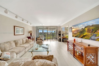 Beautiful 3-Bedroom, 2-Bath Condo in Highly Sought-After Palm on Palm-Aire Country Club and Resort - The Oaks in Florida - for sale on GolfHomes.com, golf home, golf lot