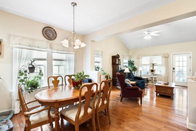 Charming Golf Course Home in Southport! Welcome to 5107 Boss Ct on South Harbour Golf Links in North Carolina - for sale on GolfHomes.com, golf home, golf lot