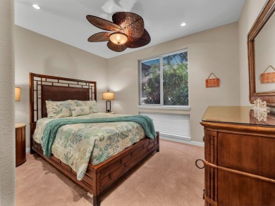 This rare 3-bedroom, 3-bath end unit villa in the gated Palm on Mauna Lani Resort Golf Course in Hawaii - for sale on GolfHomes.com, golf home, golf lot