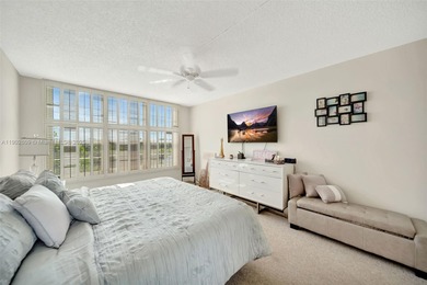 Beautiful 3-Bedroom, 2-Bath Condo in Highly Sought-After Palm on Palm-Aire Country Club and Resort - The Oaks in Florida - for sale on GolfHomes.com, golf home, golf lot