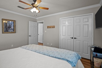 LAKEFRONT BEAUTY - SPRING CREEK COUNTRY CLUB! on Spring Creek Country Club in Texas - for sale on GolfHomes.com, golf home, golf lot