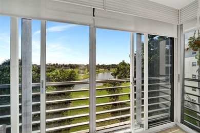 Beautiful 3-Bedroom, 2-Bath Condo in Highly Sought-After Palm on Palm-Aire Country Club and Resort - The Oaks in Florida - for sale on GolfHomes.com, golf home, golf lot