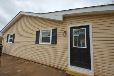 This beautiful Winchester home has been completely renovated on Winchester Country Club, Inc. in Kentucky - for sale on GolfHomes.com, golf home, golf lot