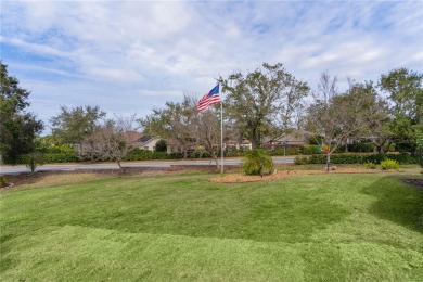 ~ROOM FOR A POOL~ ~ GLASS ENCLOSED LANAI~ ~GOLF CART GARAGE~ on The Links of Spruce Creek in Florida - for sale on GolfHomes.com, golf home, golf lot