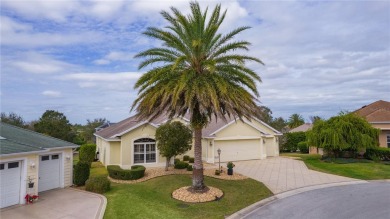 ~ROOM FOR A POOL~ ~ GLASS ENCLOSED LANAI~ ~GOLF CART GARAGE~ on The Links of Spruce Creek in Florida - for sale on GolfHomes.com, golf home, golf lot