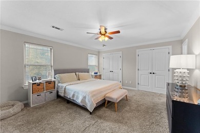 Welcome to this updated 1,480 square foot home in the wooded on Bella Vista - Metfield Golf Complex and Country Club in Arkansas - for sale on GolfHomes.com, golf home, golf lot