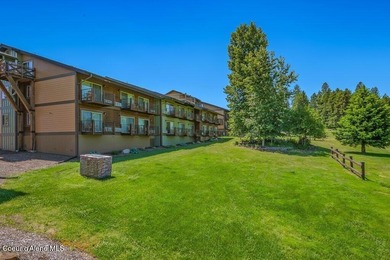 Beautifully updated and fully furnished, large 1 bed, 1 bath on Stoneridge Golf Club in Idaho - for sale on GolfHomes.com, golf home, golf lot