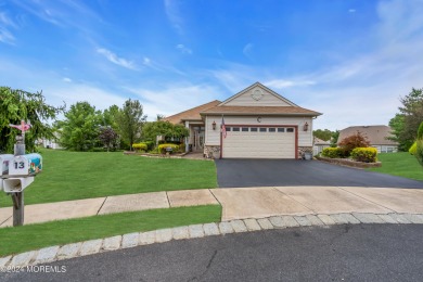 Beautiful 2,321 sq ft Extended Wellington Model located on a on Renaissance Country Club in New Jersey - for sale on GolfHomes.com, golf home, golf lot