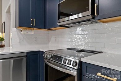 Bring your fussiest buyer! Pristine condition, renovated kitchen on Highland Creek Golf Club in North Carolina - for sale on GolfHomes.com, golf home, golf lot