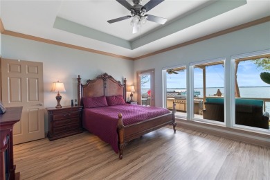Stunning home, deep open water, beautiful sunsets, 9 hole golf on Star Harbor Golf Club in Texas - for sale on GolfHomes.com, golf home, golf lot