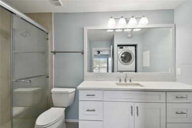 Spacious END UNIT with 3 bedrooms and 2 full bathrooms WITH A on Hunters Green Country Club in Florida - for sale on GolfHomes.com, golf home, golf lot