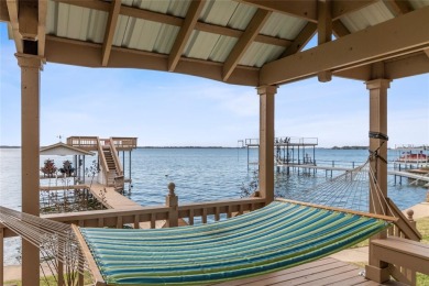Stunning home, deep open water, beautiful sunsets, 9 hole golf on Star Harbor Golf Club in Texas - for sale on GolfHomes.com, golf home, golf lot