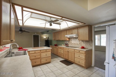 **Fantastic Sun City Home in a prime location** Home is situated on Union Hills Country Club in Arizona - for sale on GolfHomes.com, golf home, golf lot