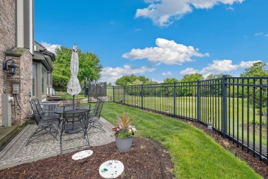 Welcome to this exquisite 2-bedroom, 2.5-bath townhome in one of on Crystal Tree Golf and Country Club in Illinois - for sale on GolfHomes.com, golf home, golf lot