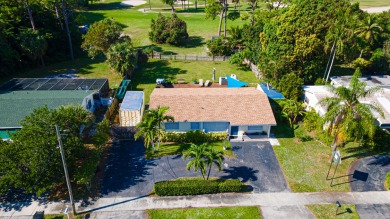 Beautiful 4 bedroom family home with private pool! The 4th on Delray Beach Golf Club in Florida - for sale on GolfHomes.com, golf home, golf lot