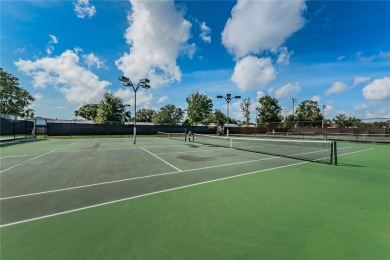 2 storms and nothing happened to this well situated and nicely on Bayou Golf Club in Florida - for sale on GolfHomes.com, golf home, golf lot