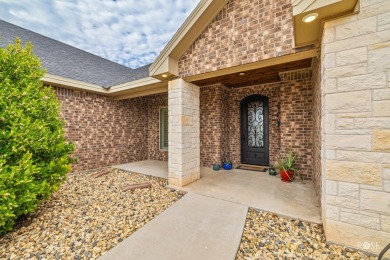 Beautiful Bentwood Home with all of the bells and whistles! on Bentwood Country Club in Texas - for sale on GolfHomes.com, golf home, golf lot