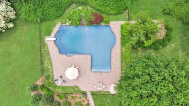 La Isabella A Gracious 2 Acre Estate In Prestigious Upper on Brookville Country Club in New York - for sale on GolfHomes.com, golf home, golf lot