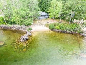 83' of sandy, level waterfront