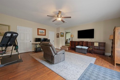 You can't beat this location! Welcome to 227 Saint Albans Drive- on Indian Hills Country Club, Inc in Kentucky - for sale on GolfHomes.com, golf home, golf lot