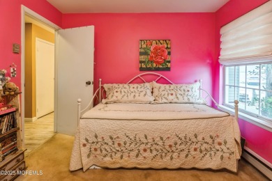 Welcome to this well kept 2 bedroom, 2 bath Stratford mode home on Leisure Village West Assoc. in New Jersey - for sale on GolfHomes.com, golf home, golf lot
