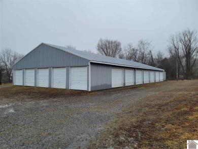 28 storage units on 3.75 acres .  There are 2 storage buildings on Arrowhead Golf Club in Kentucky - for sale on GolfHomes.com, golf home, golf lot