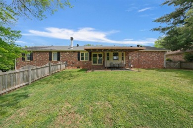 You can't beat this location! Welcome to 227 Saint Albans Drive- on Indian Hills Country Club, Inc in Kentucky - for sale on GolfHomes.com, golf home, golf lot